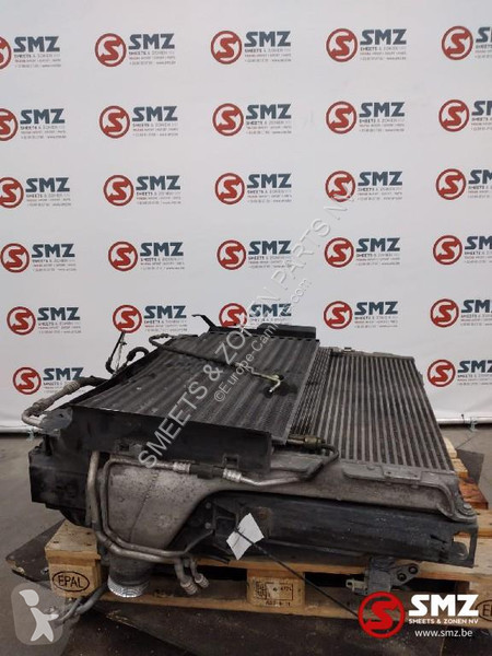 Náhradní díly pro kamiony Mercedes Occ radiator...