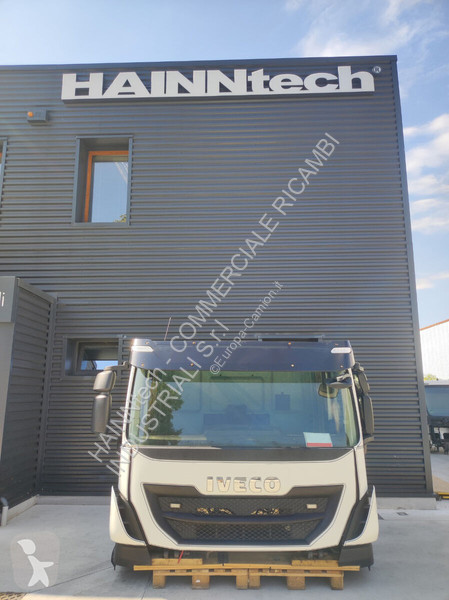 قطع غيار الآليات الثقيلة Iveco STRALIS TRAKKER...