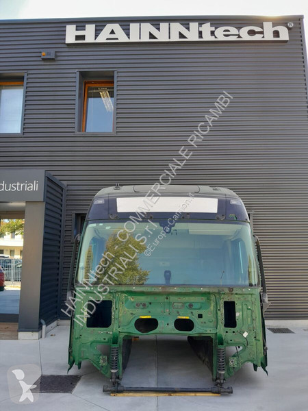 قطع غيار الآليات الثقيلة Volvo 4 GLOBETROTTER...