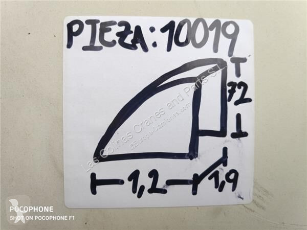Náhradní díly pro kamiony Iveco Aileron Spoiler...