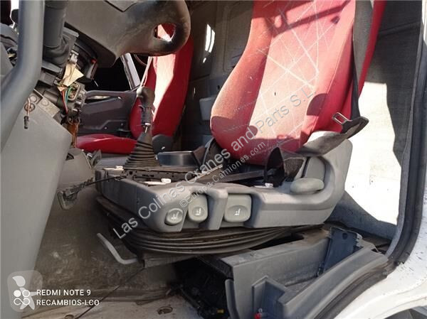 Náhradní díly pro kamiony Iveco Siège Asiento...