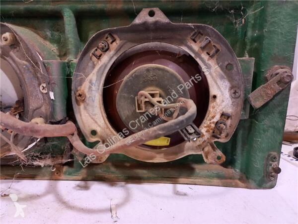 Reservdelar lastbilar Iveco Phare Delantero...