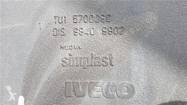 Náhradní díly pro kamiony Iveco Réservoir de...