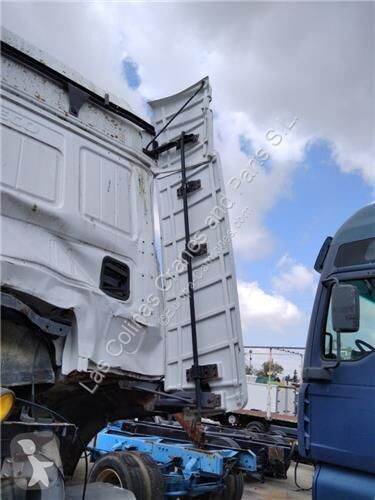 Pièces poids lourds Iveco Aileron SPOILER...