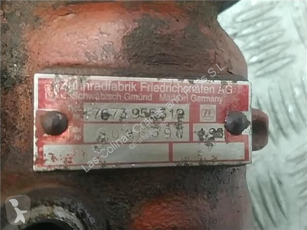 Reservdelar lastbilar Iveco Pompe hydraulique...