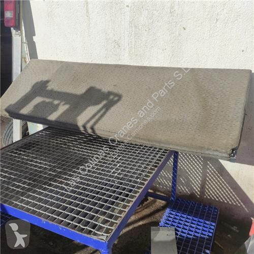 قطع غيار الآليات الثقيلة Iveco Couchette pour...