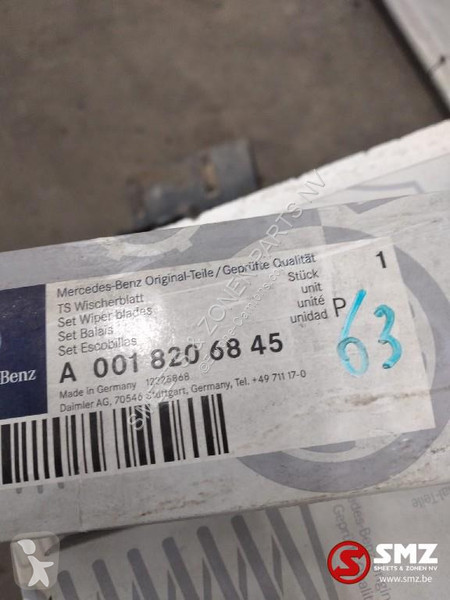 Pièces poids lourds Mercedes Set ruitenwissers...