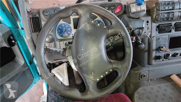 Náhradní díly pro kamiony Iveco Volant pour...