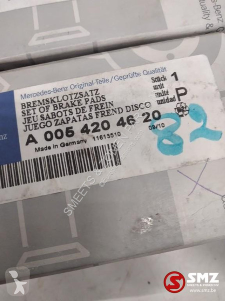 Reservdelar lastbilar Mercedes Voorste...