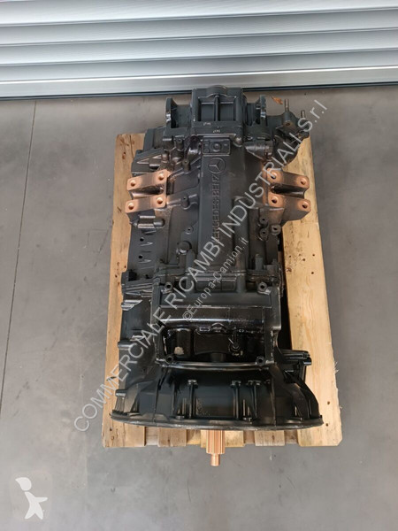 قطع غيار الآليات الثقيلة Mercedes G240 16