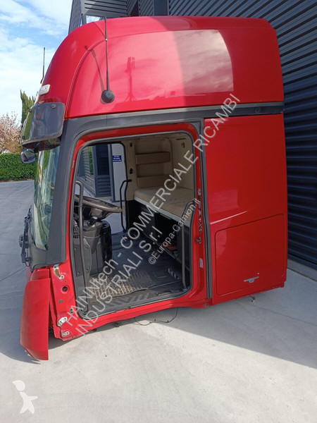 Mercedes ACTROS 2500mm GIGA SPACE truck part