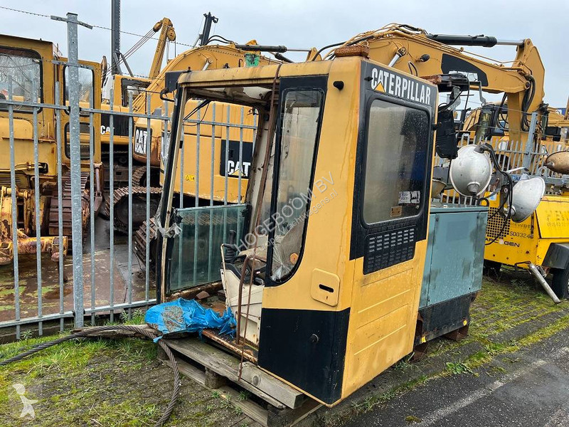Pièces poids lourds Caterpillar 315 325 330 cabin
