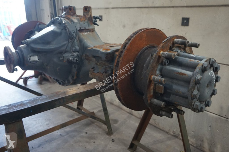 Reservdelar lastbilar Mercedes R440-13A/C22.5...
