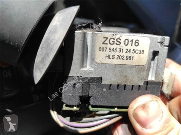 Peças pesados  Moteur d'essuie-glace Mando...
