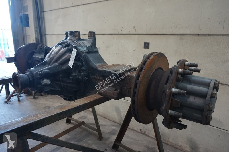 Reservdelar lastbilar Mercedes R440-13A/C22.5...