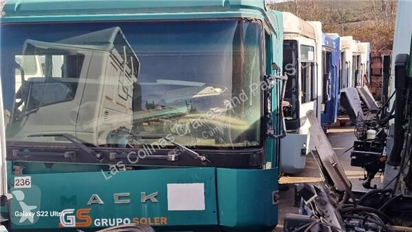 Náhradní díly pro kamiony Renault Cabine Cabina...