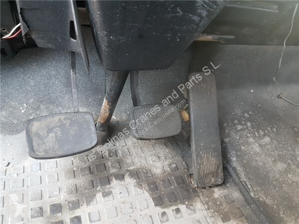 Náhradní díly pro kamiony Renault Pédale...