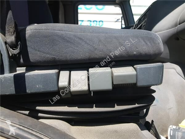 Náhradní díly pro kamiony Renault Siège Asiento...