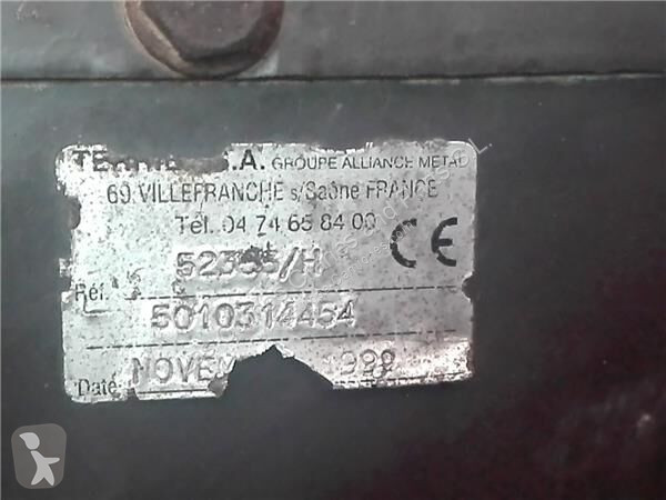 Náhradní díly pro kamiony Renault Soporte Rueda...