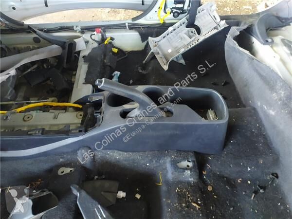 Pièces poids lourds KIA Robinet de frein à main...
