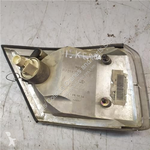 Vrachtwagenonderdelen Iveco Phare pour camion...