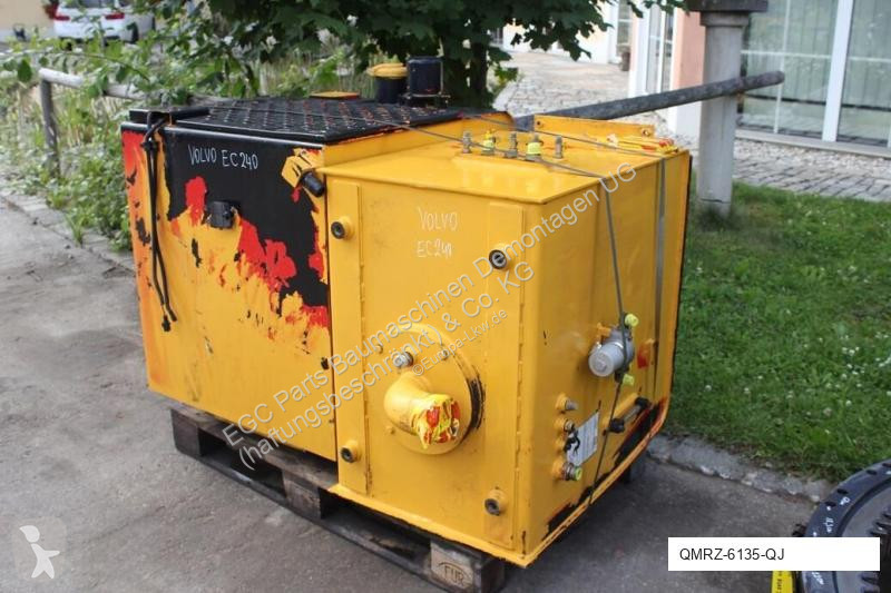 Náhradní díly pro kamiony Volvo Réservoir de...