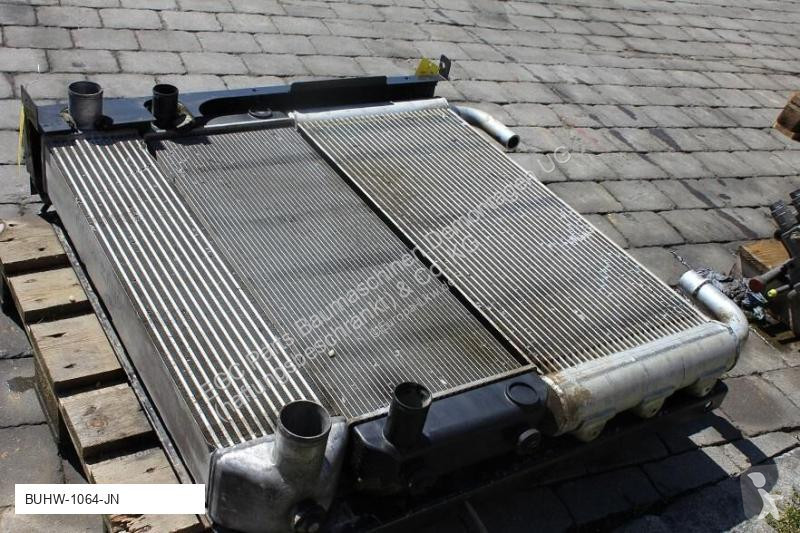 Vrachtwagenonderdelen Hitachi Radiateur d'huile...