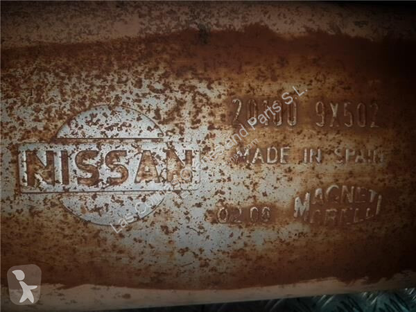 Pièces poids lourds Nissan Pot d'échappement...