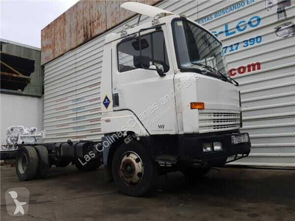 Pièces poids lourds Nissan Réservoir de...