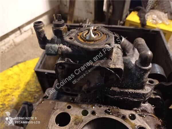 Pièces poids lourds Nissan Pompe de...