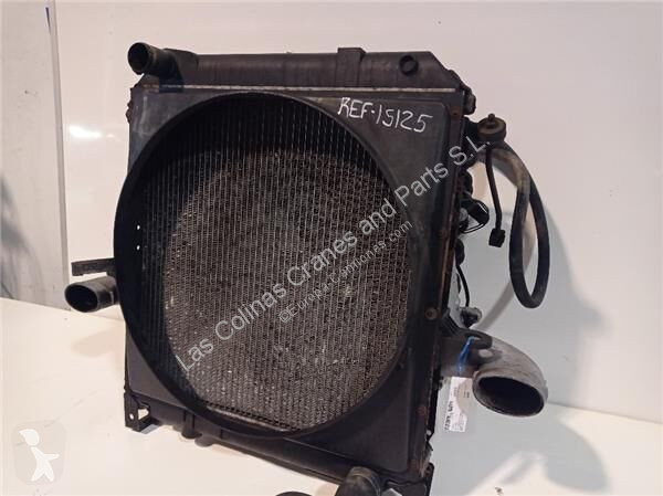 Pièces poids lourds Nissan Radiateur de...
