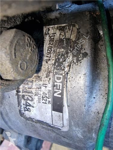 Pièces poids lourds Nissan Compresseur de...