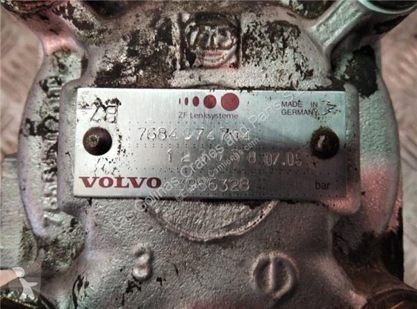Pièces poids lourds Volvo Pompe hydraulique...