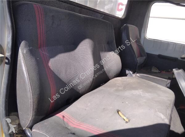 Náhradní díly pro kamiony Nissan Siège Asiento...