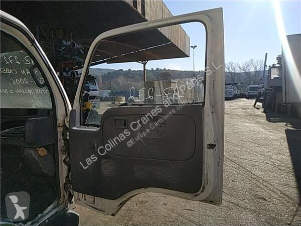 Piese camioane Nissan Porte Puerta Delantera...