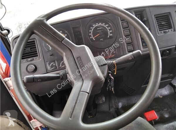 Náhradní díly pro kamiony Nissan Volante...