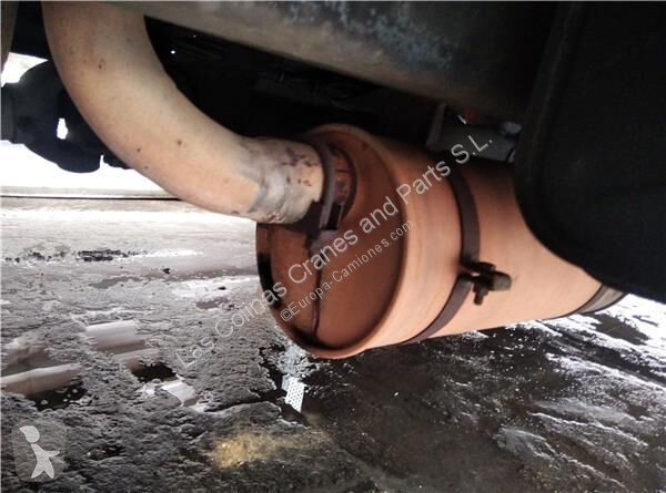 Pièces poids lourds Nissan Pot d'échappement...