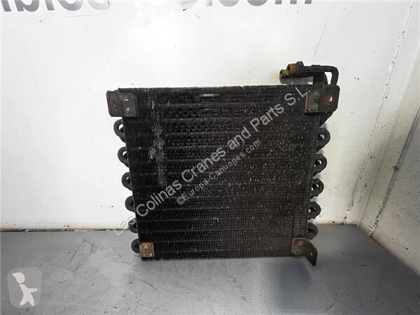 Pièces poids lourds Nissan Radiateur de...