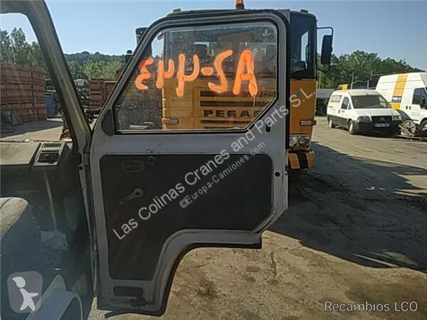 Náhradní díly pro kamiony Nissan Porte Puerta...