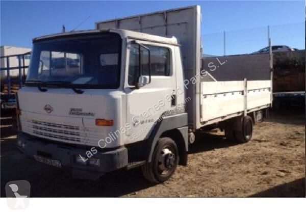 Pièces poids lourds Nissan Vérin hydraulique...