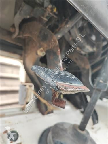 Vrachtwagenonderdelen Nissan Couvre-pédale pour...