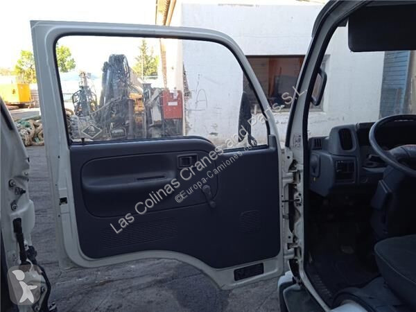 Piese camioane Nissan Porte pour camion   E...