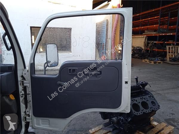 Piese camioane Nissan Porte pour camion   E
