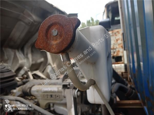 Pièces poids lourds Nissan Réservoir...