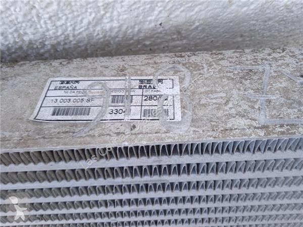 Pièces poids lourds Nissan Refroidisseur...