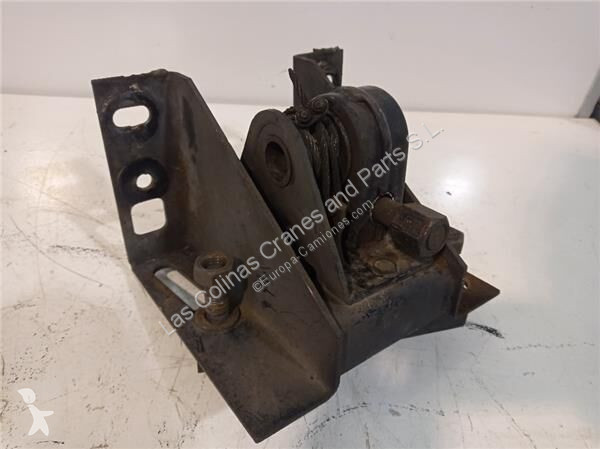 Reservdelar lastbilar Nissan Soporte Rueda...