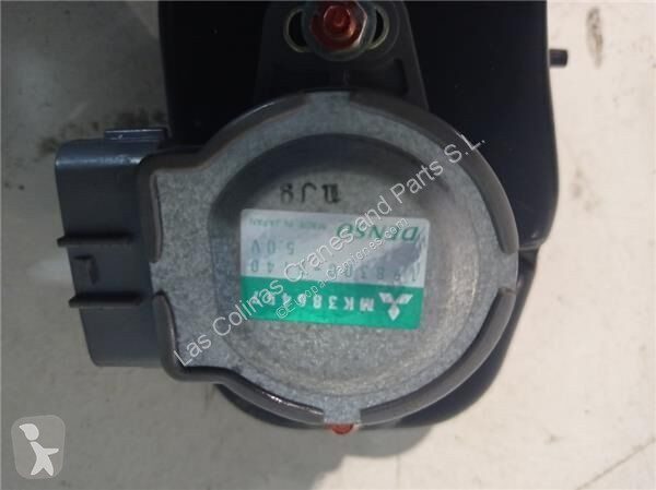 Reservdelar lastbilar Mitsubishi Pédale...