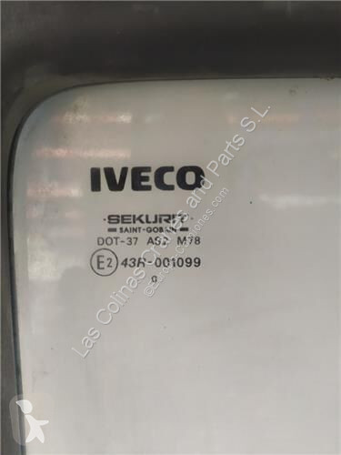 Náhradní díly pro kamiony Iveco Vitre latérale...