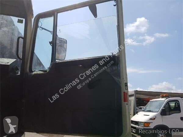 Náhradní díly pro kamiony Pegaso Porte Puerta...