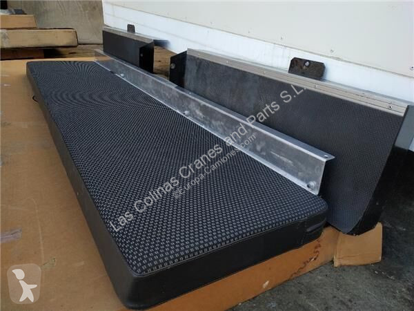 قطع غيار الآليات الثقيلة Mercedes Couchette A...